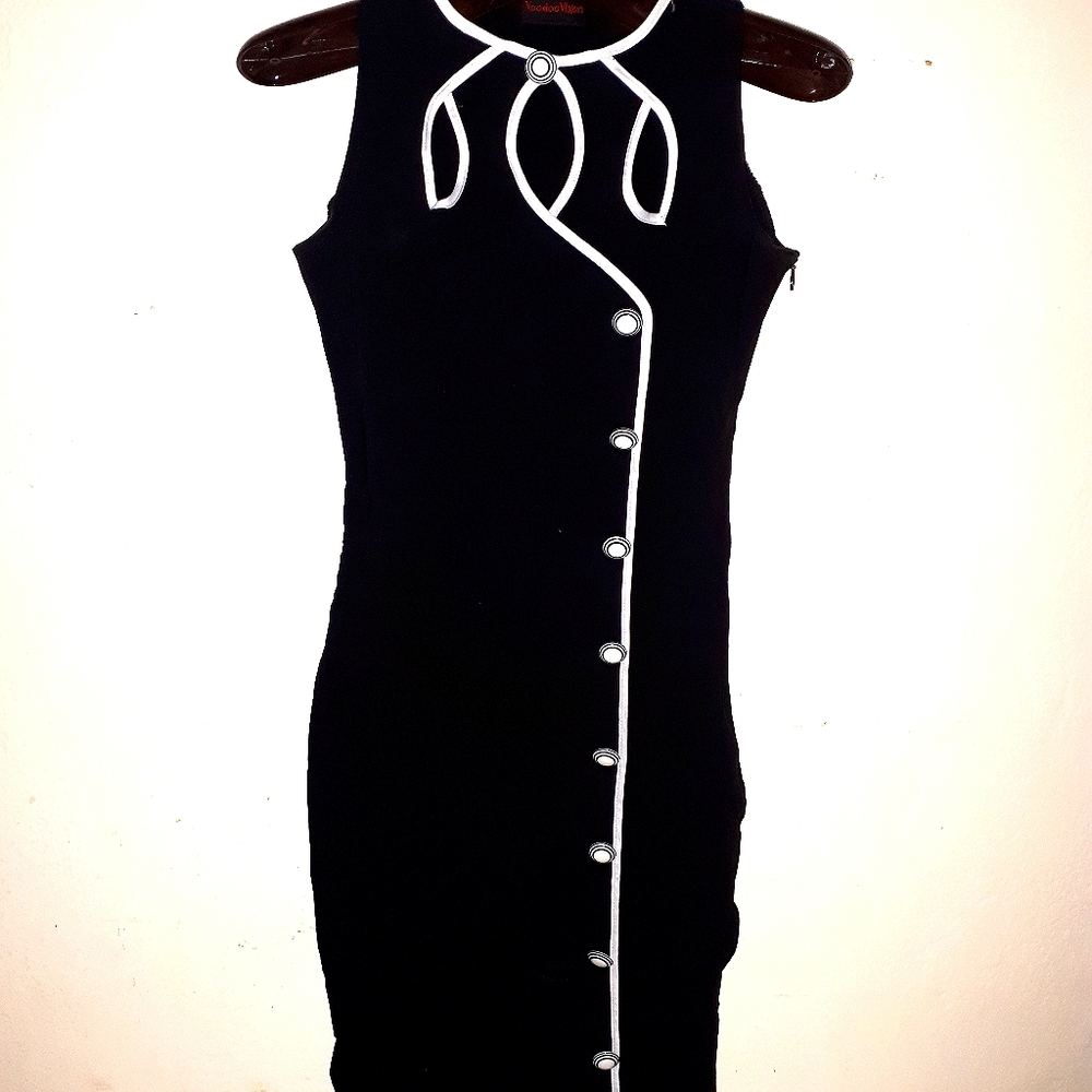 Rockabilly,Pinup wiggle dress with keyhole cut out